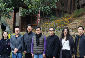 新闻在公益实践开出的花——从“免费午餐”到“培养村官” 花开岭基地的公益之路